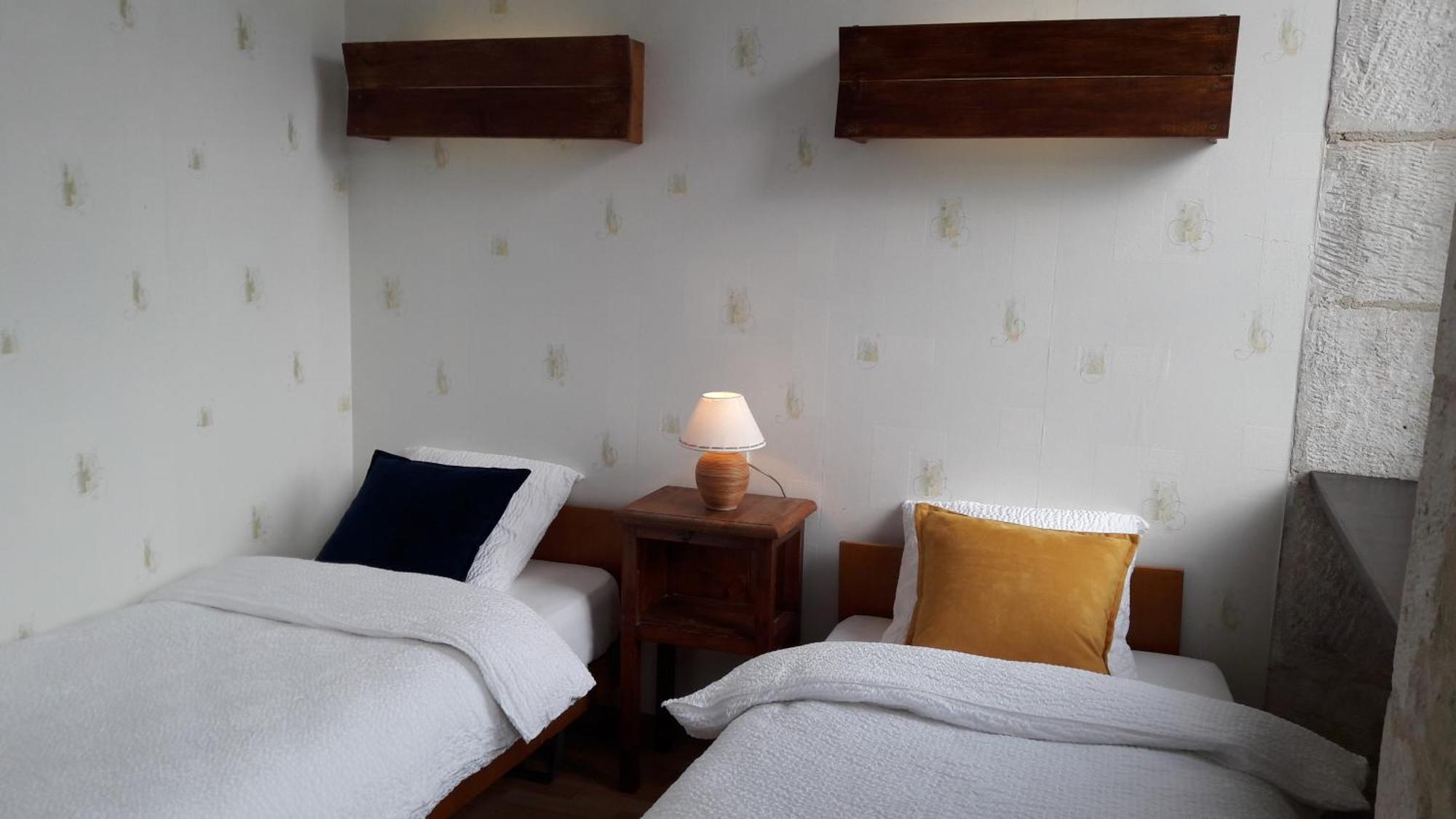 Hotel Domaine Ferme Sainte Anne Langres Esterno foto