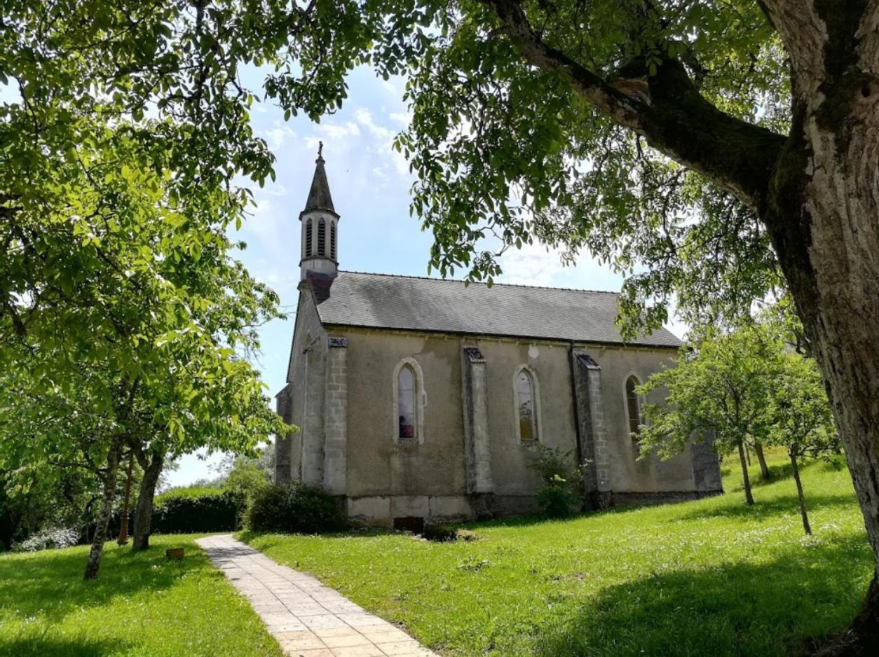 Hotel Domaine Ferme Sainte Anne Langres Esterno foto